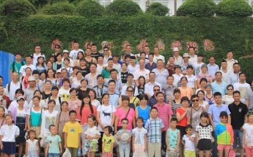 春回大地暖，活力生活，我與金力士共成長